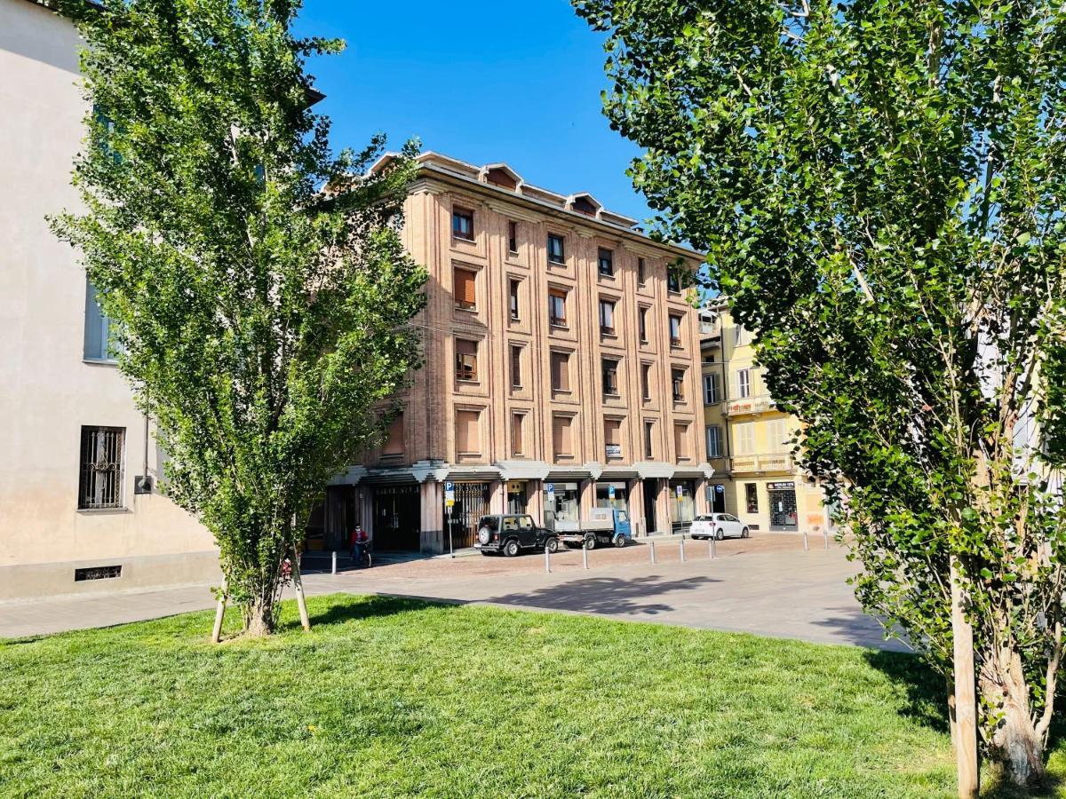 Pilotta'S Balcony Apartment Parma Exterior photo